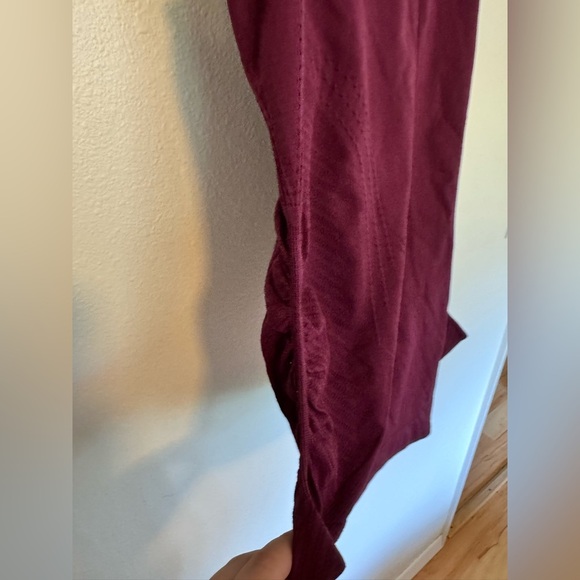 Quince Seamless Ruched Racerback Athletic Tank Plum Purple Womens XL EUC - Picture 7 of 7